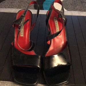 Nice heeled strappy shoes